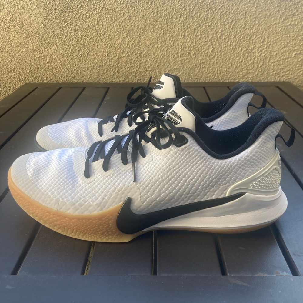 Kobe Nike Mamba Focus ‘White Gum’